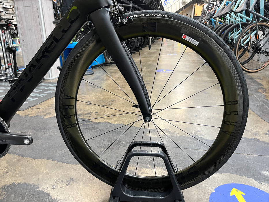 Pinarello Gan Sram Force eTap AXS / Reynold's AR58 Carbon Wheelset - 2022 DEMO