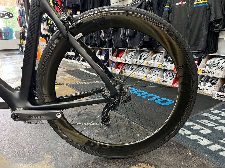 Pinarello Gan Sram Force eTap AXS / Reynold's AR58 Carbon Wheelset - 2022 DEMO