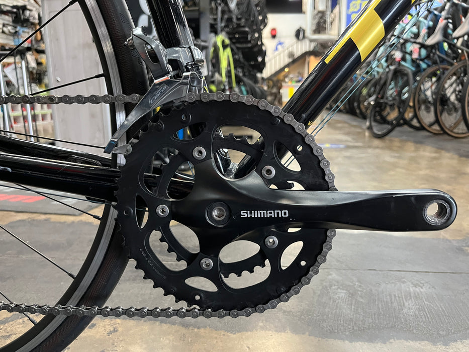Trek Domane AL2 Shimano Claris - Black/Gold 2023 USED