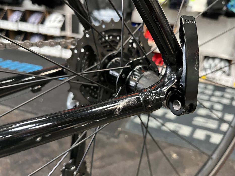 Trek Domane AL2 Shimano Claris - Black/Gold 2023 USED