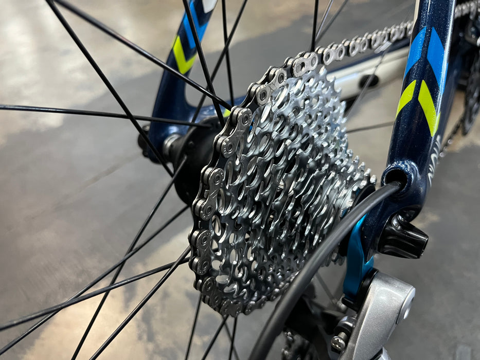 Trek Silque SLX Women's SRAM Rival 11 Speed - Blue/White USED