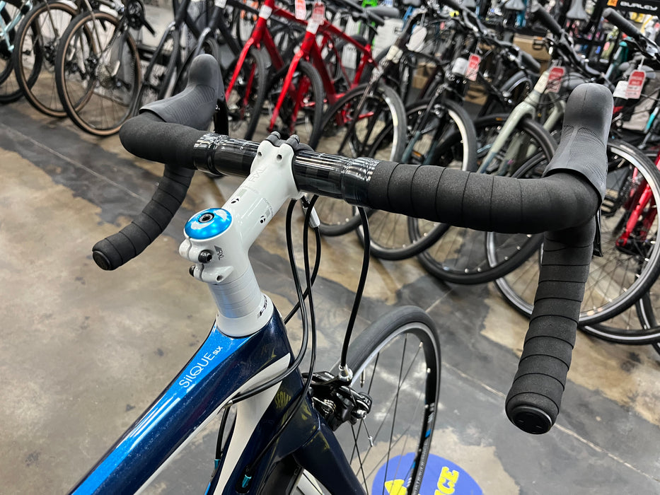 Trek Silque SLX Women's SRAM Rival 11 Speed - Blue/White USED
