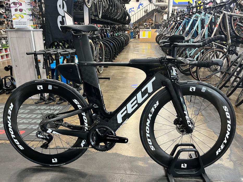 Felt IA FRD Disc Ultimate Shimano Dura-Ace 12 Speed w/ Reynolds AR80 Wheels - Black