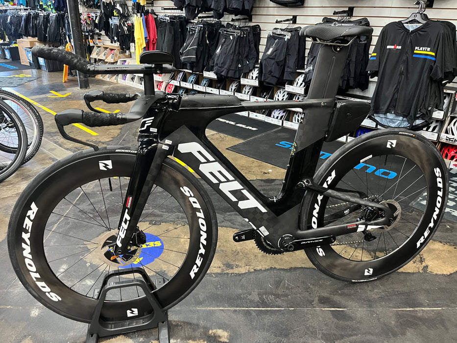 Felt IA FRD Disc Ultimate Shimano Dura-Ace 12 Speed w/ Reynolds AR80 Wheels - Black