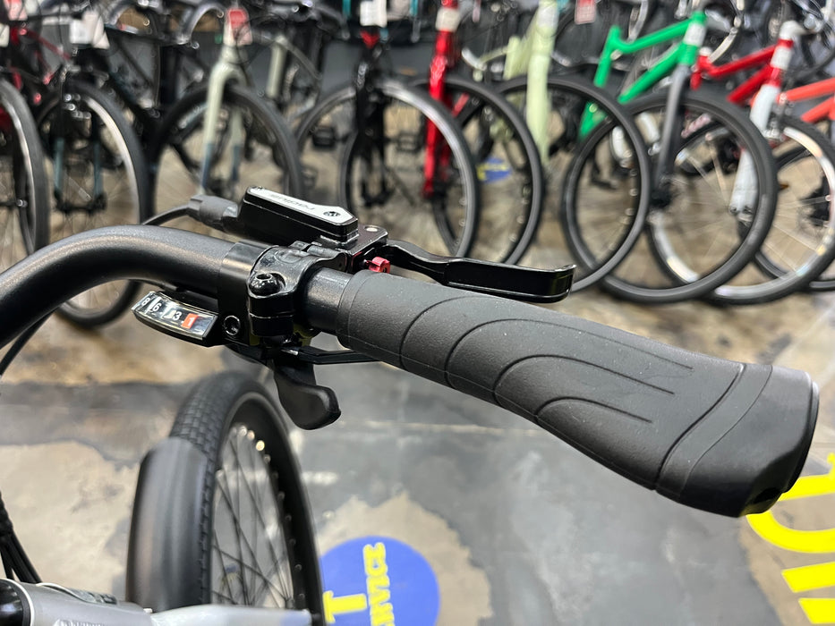 Haven Power Flow 27.5 E-Bike - Silver