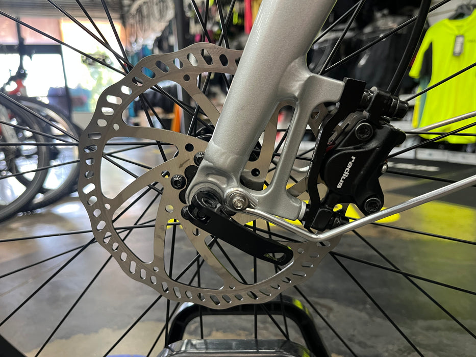 Haven Power Flow 27.5 E-Bike - Silver