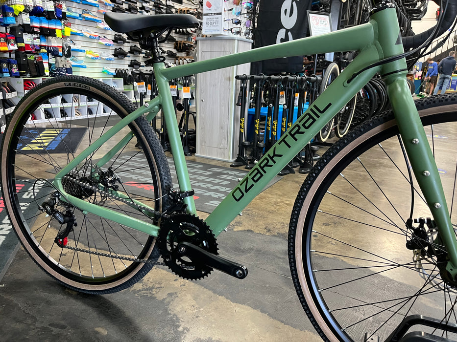 Ozark Trail G.1 Explorer Gravel Bike 7 Speed - Green USED