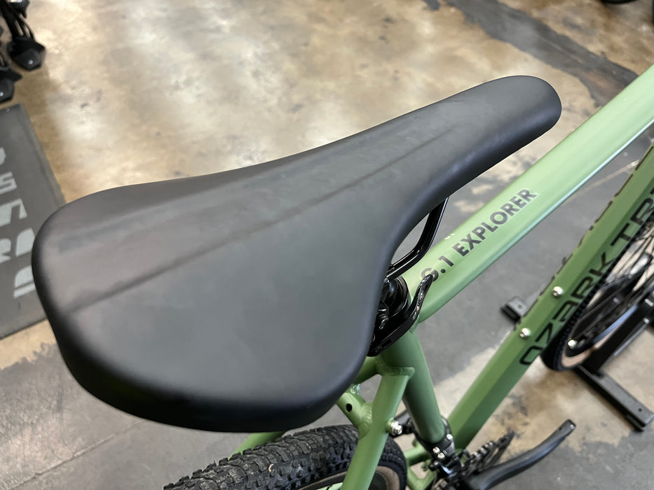 Ozark Trail G.1 Explorer Gravel Bike 7 Speed - Green USED