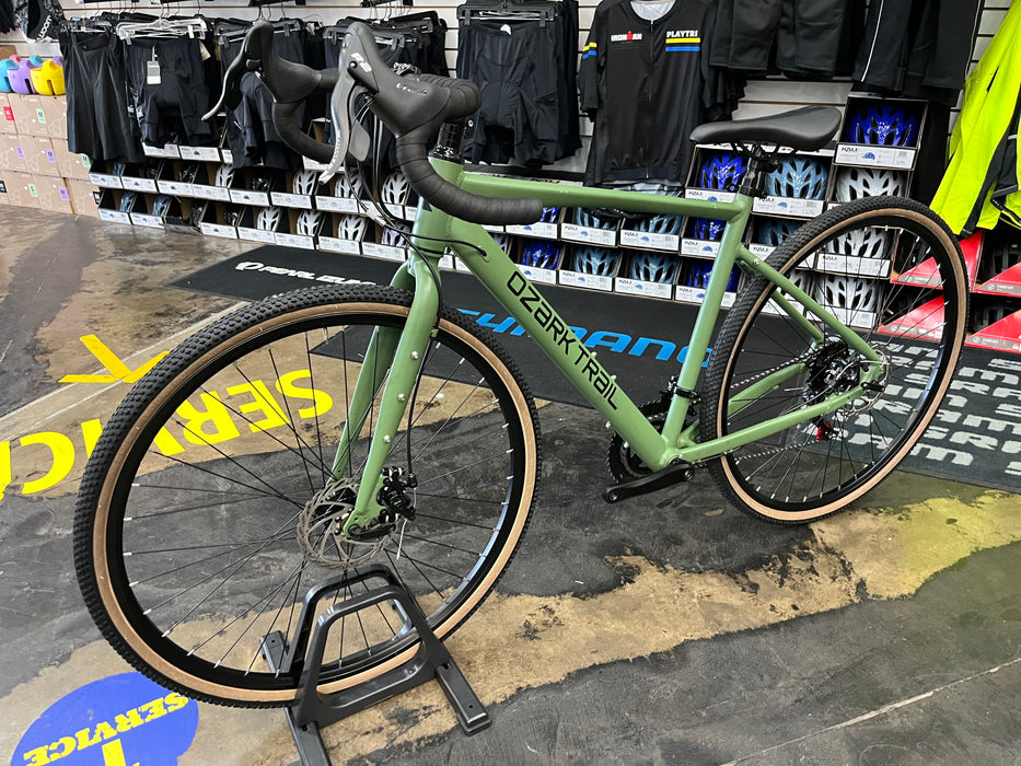 Ozark Trail G.1 Explorer Gravel Bike 7 Speed - Green USED