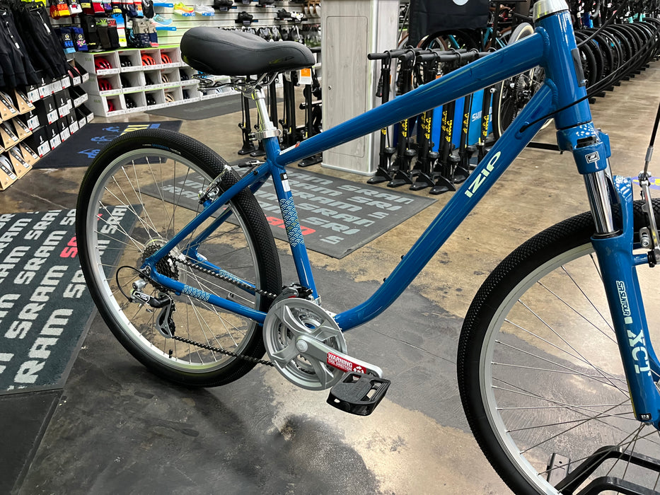 Izip Zest Shimano Altus 7 Speed - Blue USED