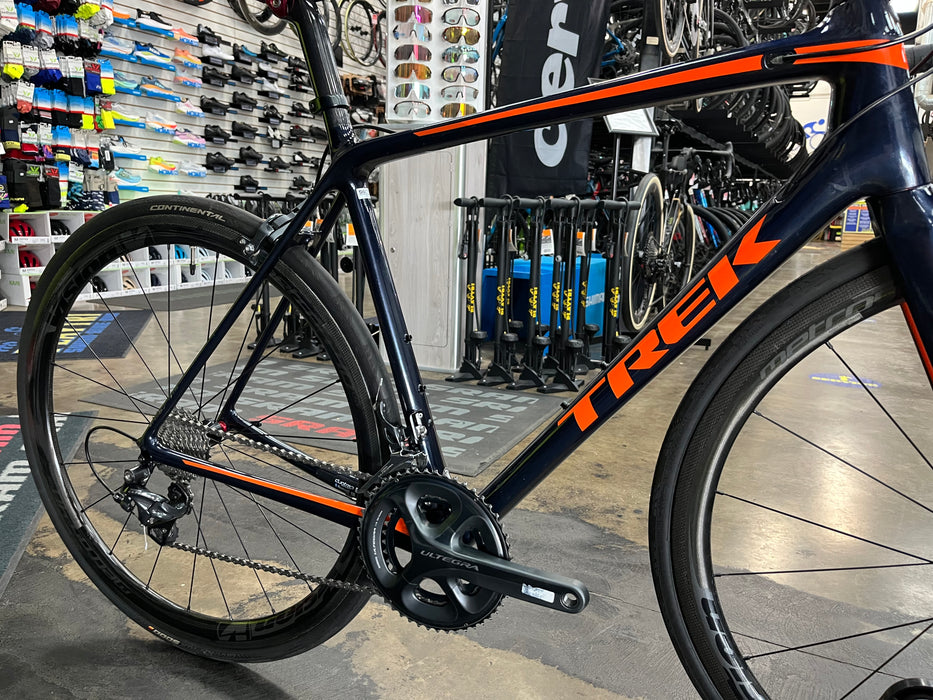 Trek Emonda SL 6 Pro Shimano Ultegra 11 Speed - Blue/Orange 2017 USED