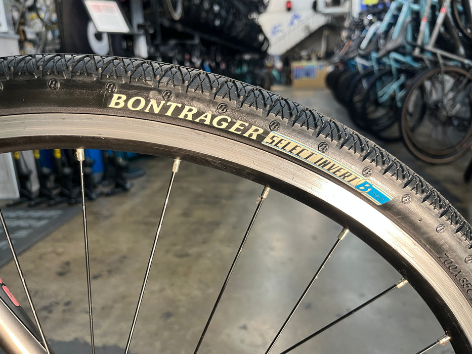 Gary Fisher Zebrano Comfort Hybrid Bike Shimano Acera 8 Speed - Red USED