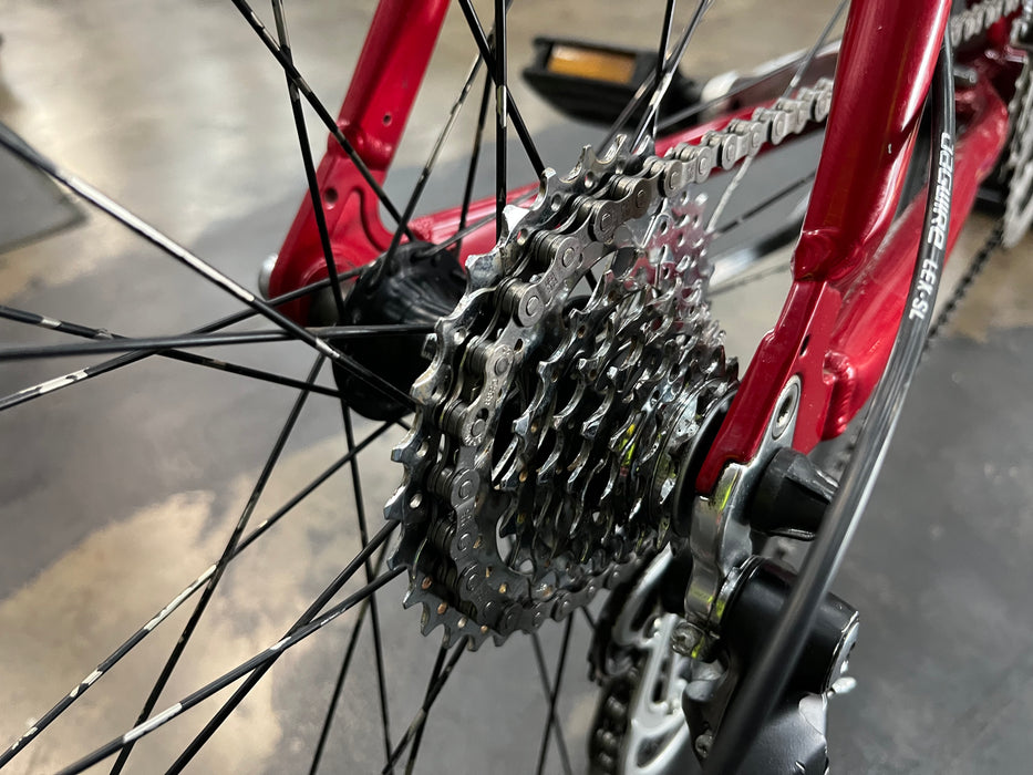 Gary Fisher Zebrano Comfort Hybrid Bike Shimano Acera 8 Speed - Red USED