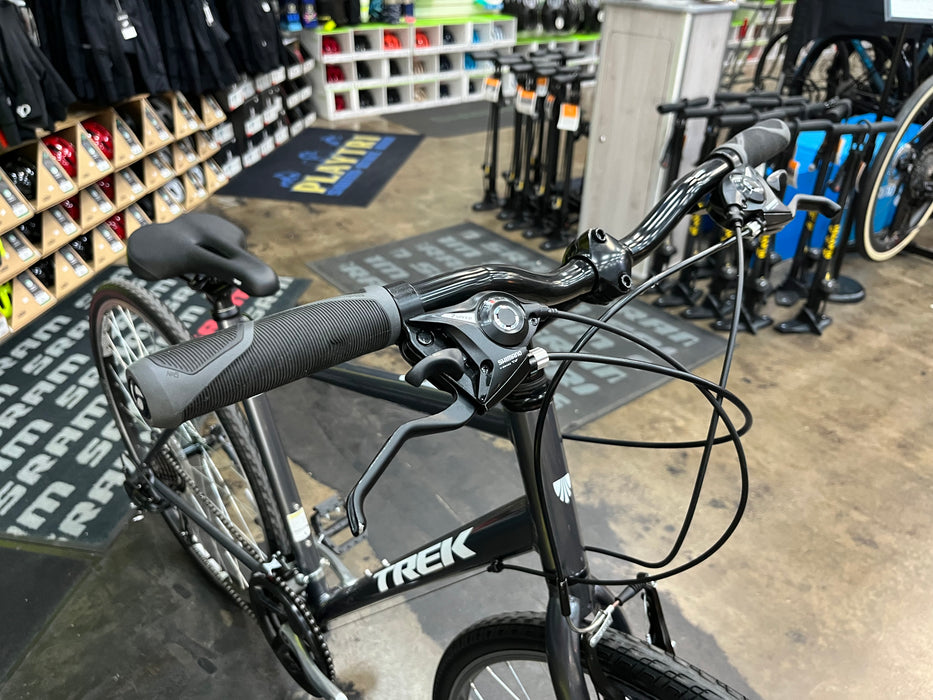 Trek FX Shimano Tourney 7 Speed - Gray USED