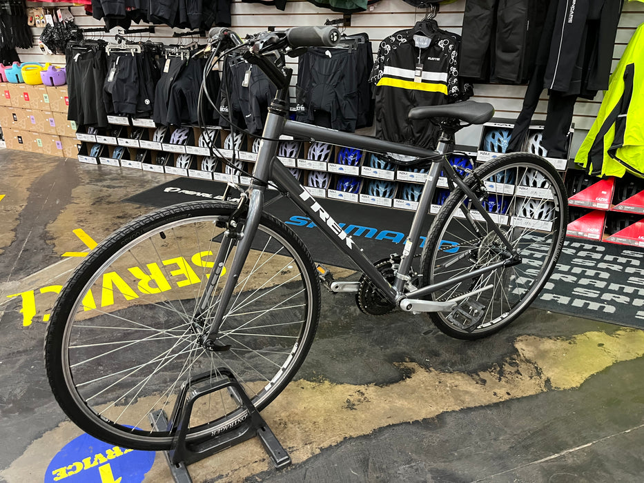 Trek FX Shimano Tourney 7 Speed - Gray USED