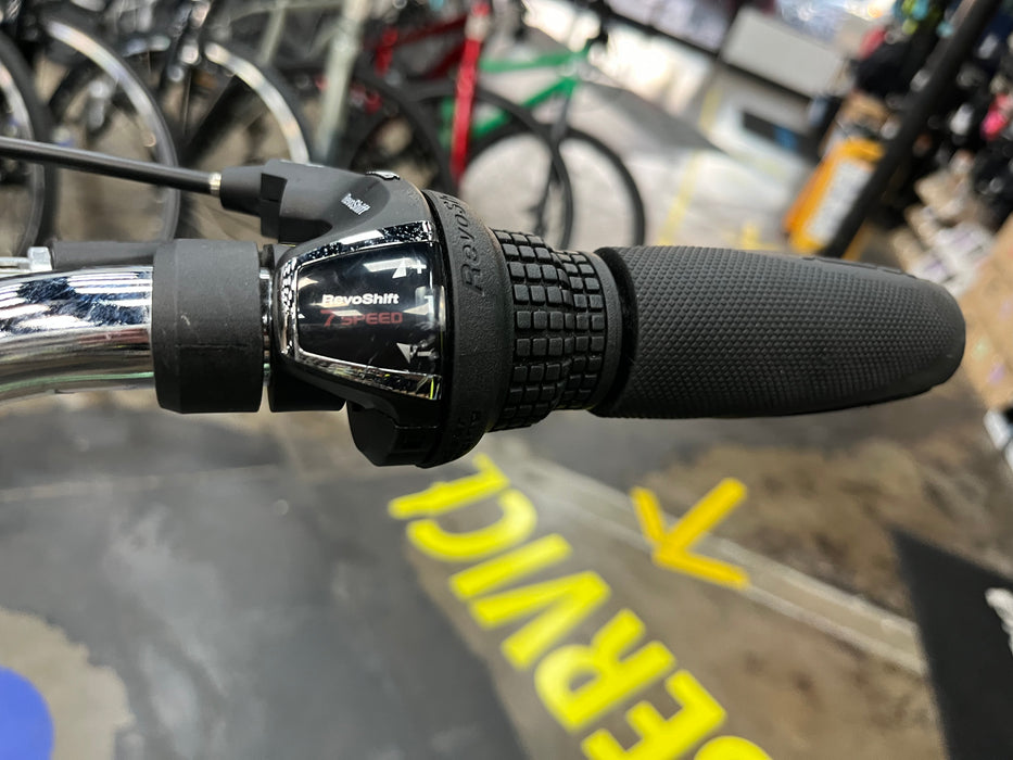 Huffy Parkside SE 27.5 Comfort Hybrid 7 Speed - Mint Green USED