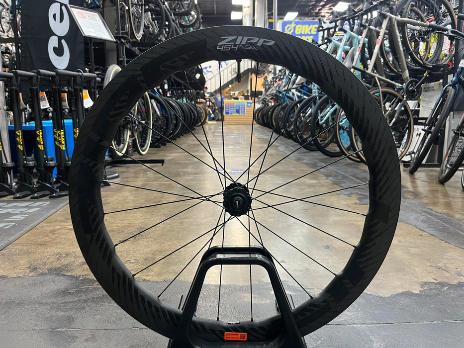 ZIPP 454/858 NSW Disc Carbon Tubeless Hookless Wheelset