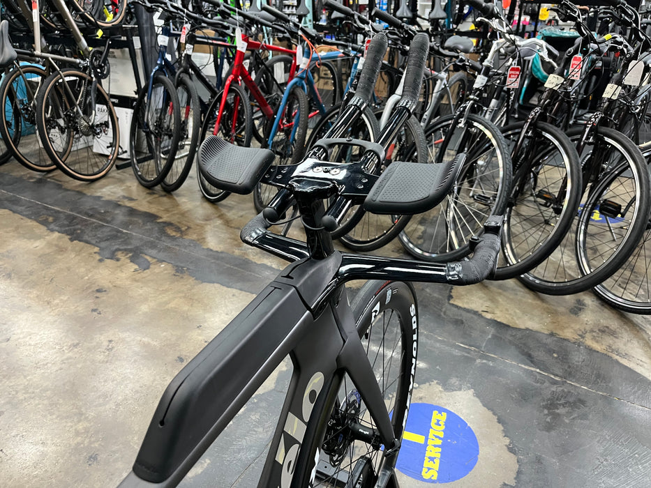 Cervelo P5 SRAM Red eTap AXS 12 Speed w/ Reynolds AR60 Wheels