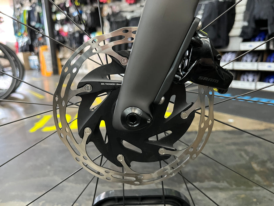 Cervelo P5 SRAM Red eTap AXS 12 Speed w/ Reynolds AR60 Wheels