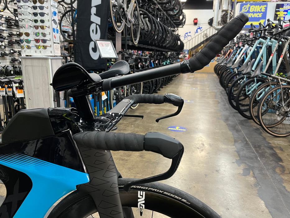 Cervelo P3X Shimano Ultegra Di2 12 Speed - ENVE Foundation 65 Wheels - Rivera/Fluoro/Black