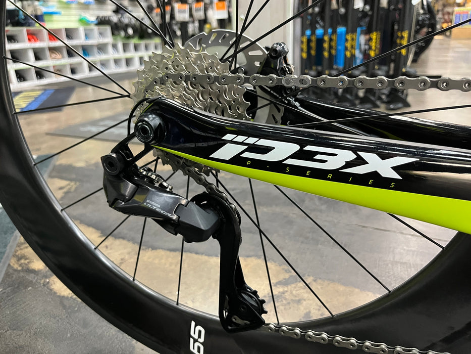 Cervelo P3X Shimano Ultegra Di2 12 Speed - ENVE Foundation 65 Wheels - Rivera/Fluoro/Black