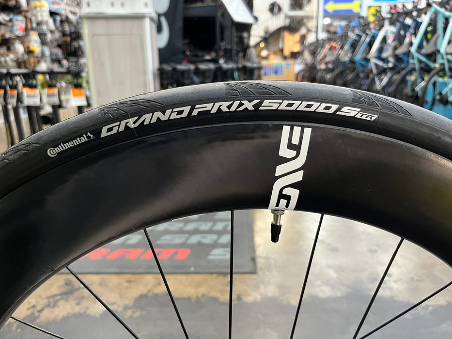 Cervelo P3X Shimano Ultegra Di2 12 Speed - ENVE Foundation 65 Wheels - Rivera/Fluoro/Black