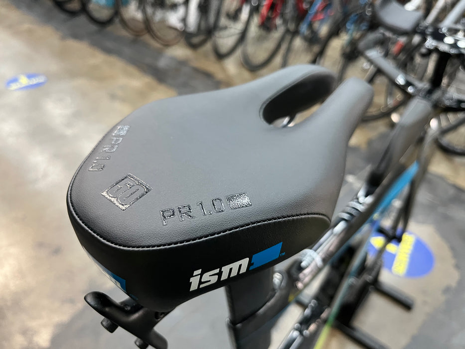 Cervelo P3X Shimano Ultegra Di2 12 Speed - ENVE Foundation 65 Wheels - Rivera/Fluoro/Black