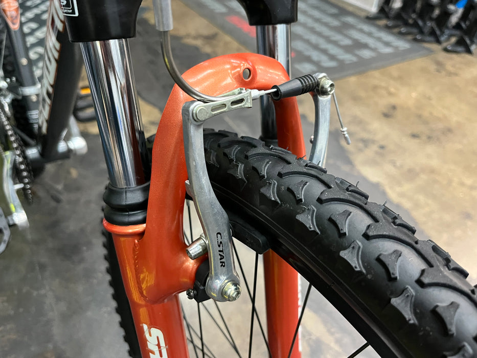 Schwinn Ranger 26" Mountain Bike Shimano Tourney 7 Speed - Gray USED