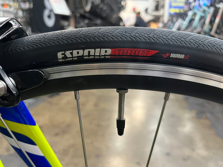 Specialized Allez Sport Shimano Sora 9 Speed - Blue USED