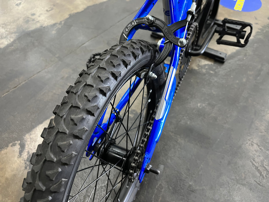 Huffy Fire Up 18 - Blue 2020 USED
