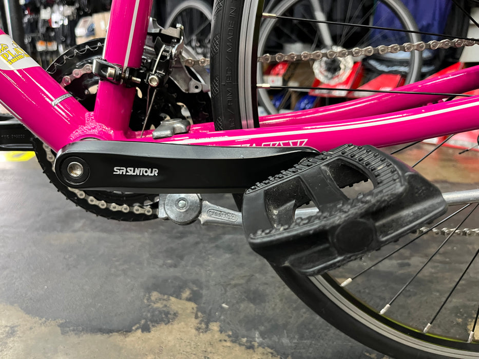 Felt Verza Speed 50 Shimano Altus 8 Speed - Magenta DEMO