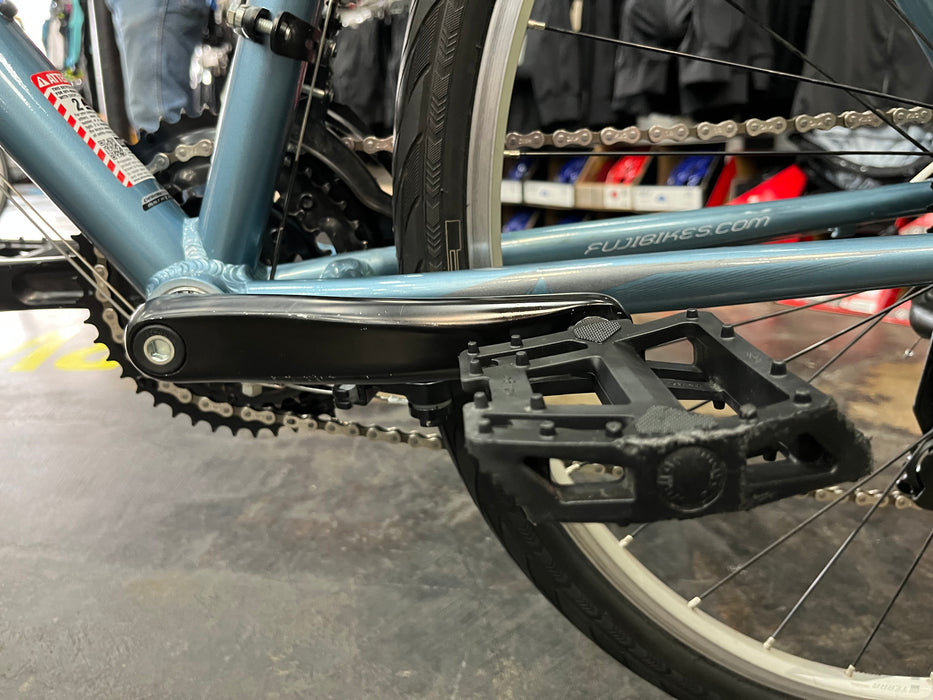 Fuji Absolute 2.3 Shimano Altus 7 Speed - Blue DEMO