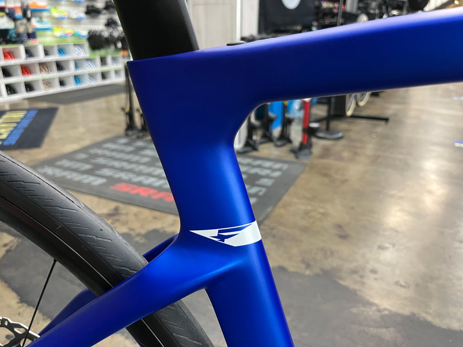 Pinarello F5 Shimano 105 Di2 12 Speed - Impulse Blue USED