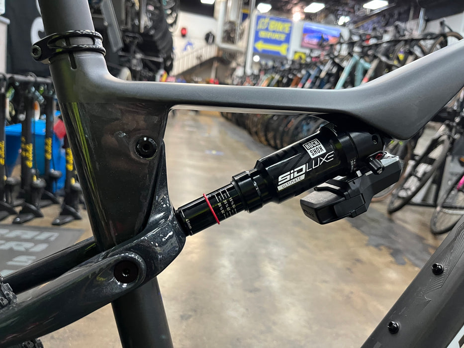 Orbea Oiz M10 AXS SRAM Flight Attendant SID Ultimate