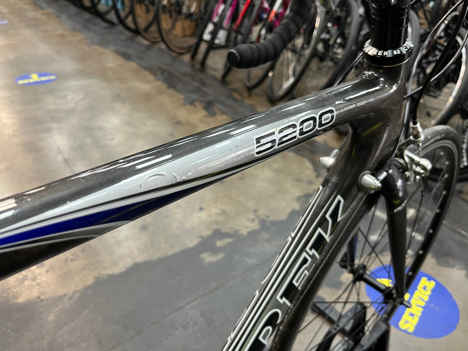 Trek 5200 Shimano Ultegra 10 Speed - Black/Silver USED