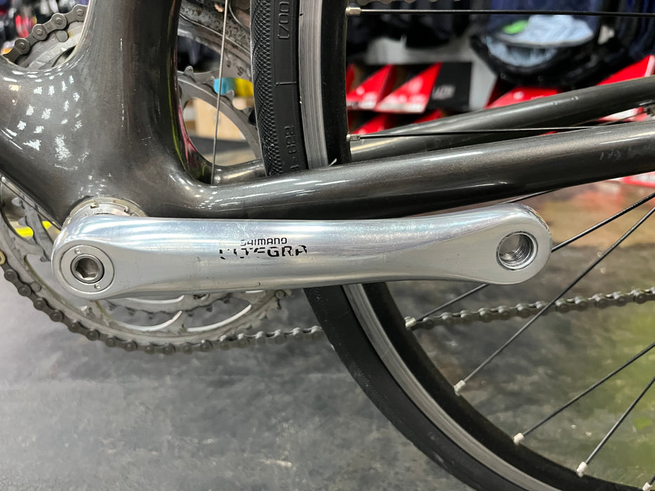 Trek 5200 Shimano Ultegra 10 Speed - Black/Silver USED
