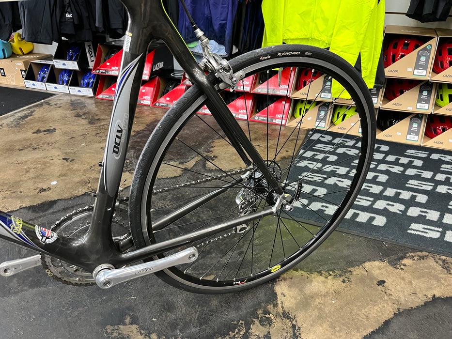 Trek 5200 Shimano Ultegra 10 Speed - Black/Silver USED