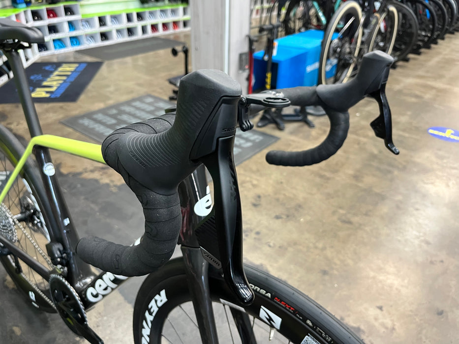 Cervelo R5 SRAM Rival eTap AXS w/ Reynolds AR60 Wheels - Paris Green