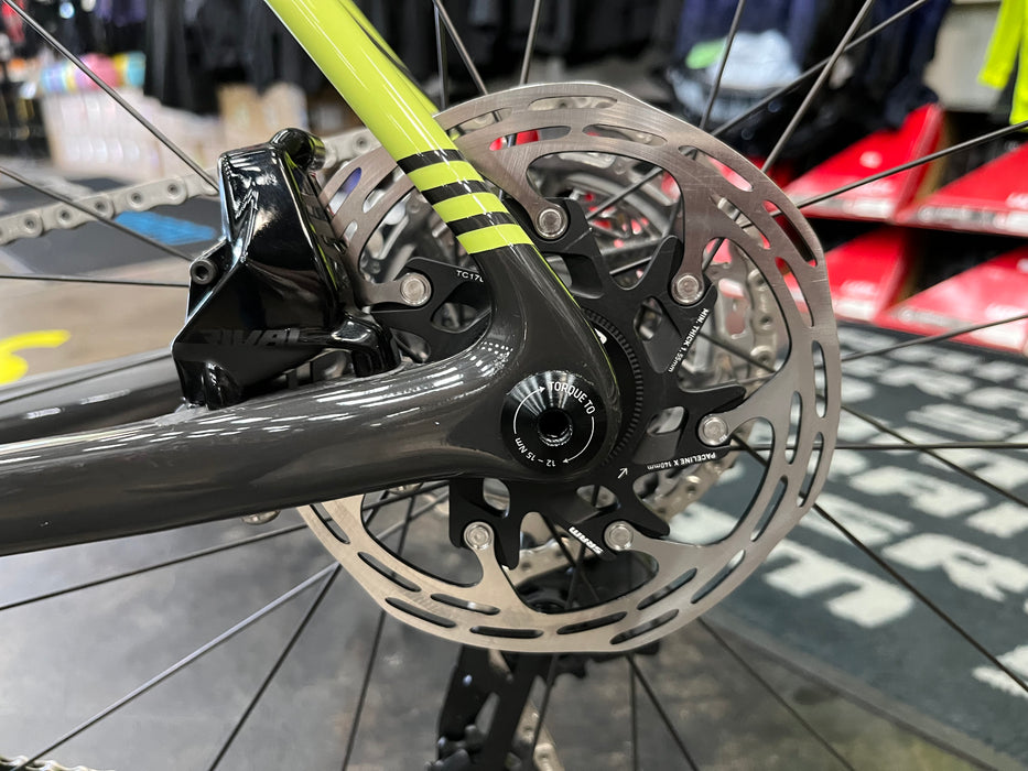 Cervelo R5 SRAM Rival eTap AXS w/ Reynolds AR60 Wheels - Paris Green