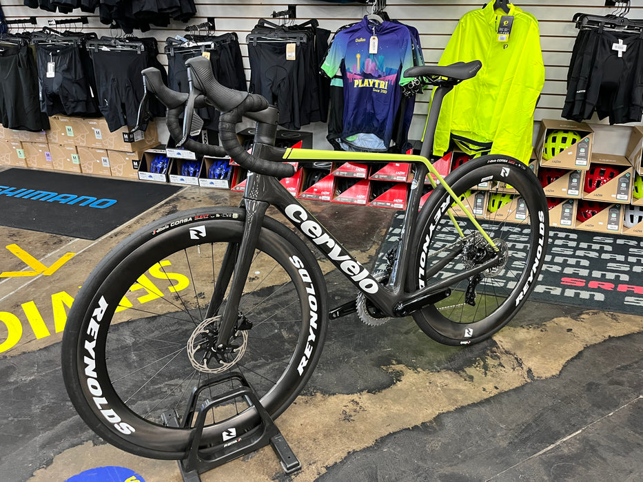Cervelo R5 SRAM Rival eTap AXS w/ Reynolds AR60 Wheels - Paris Green