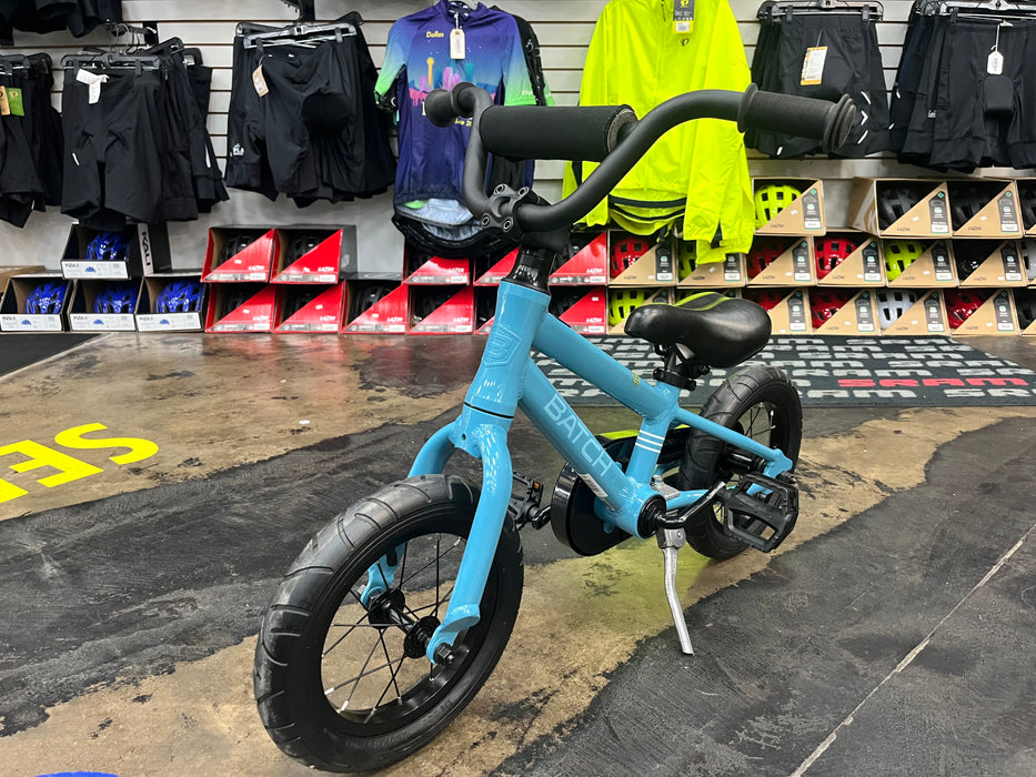 Batch Kid's Bicycle 12"- Blue DEMO