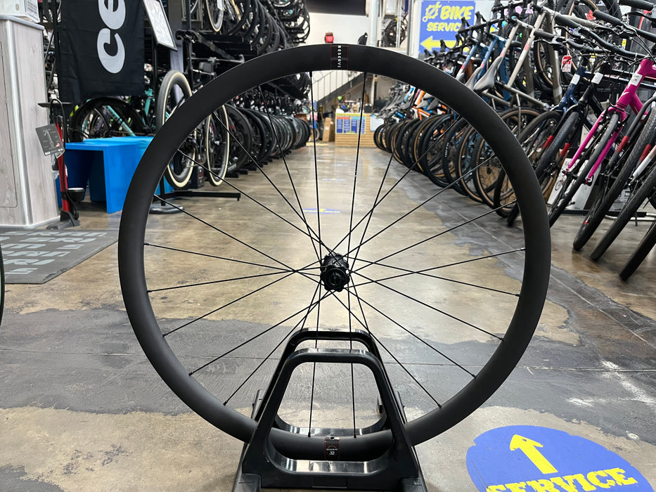 Reserve Wheels 32 Disc Tubeless Wheelset