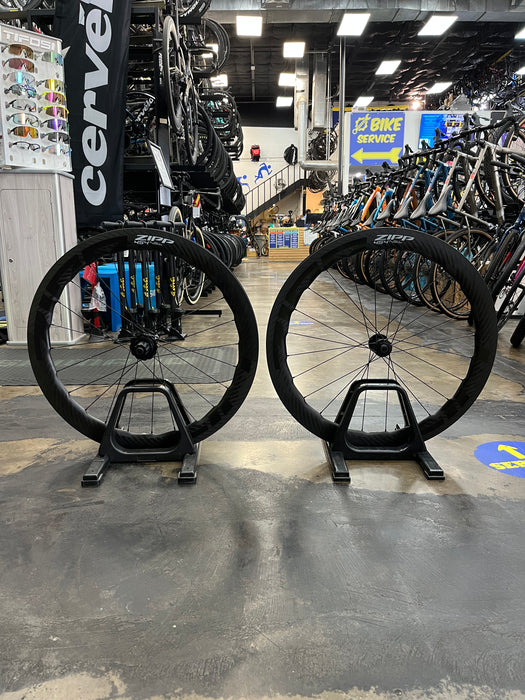 Zipp 454 NSW Tubeless Disc Brake Wheelset