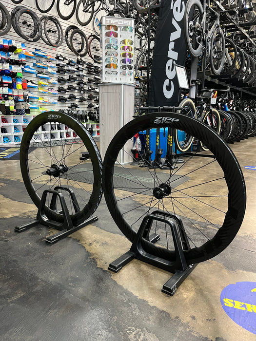 Zipp 454 NSW Tubeless Disc Brake Wheelset