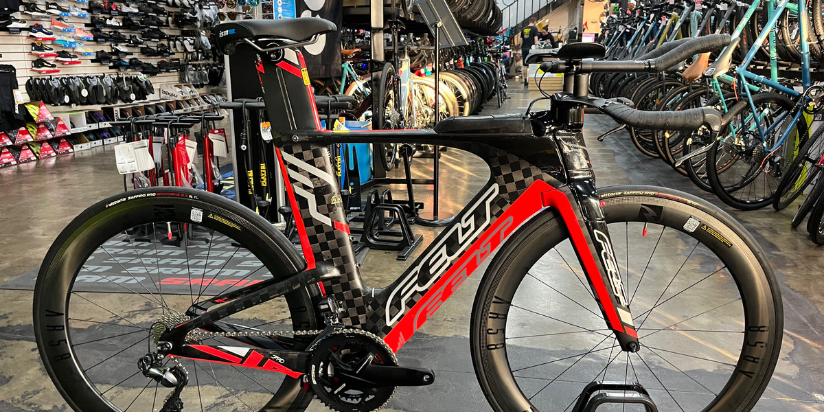 Felt IA FRD LTD Ultegra Di2 11sp Reynolds AR58 Satin Carbon Gloss