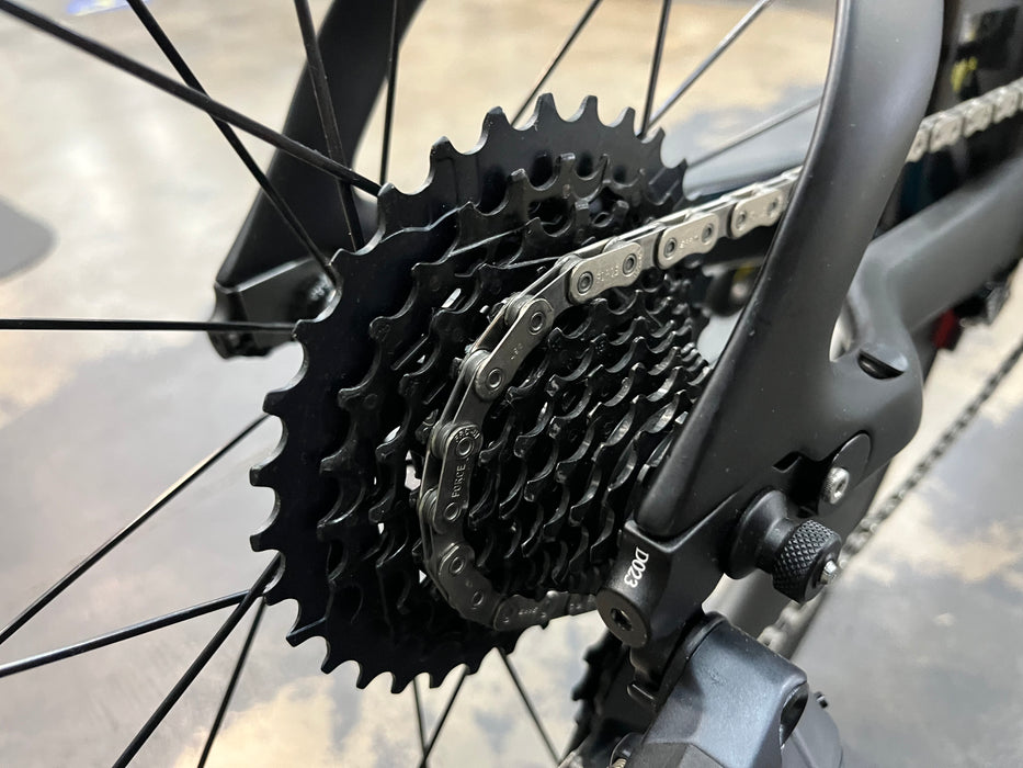 Fuji Norcom Straight 1.3 SRAM Force eTap AXS - Carbon Teal DEMO