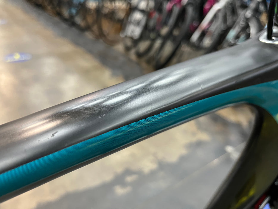 Fuji Norcom Straight 1.3 SRAM Force eTap AXS - Carbon Teal DEMO