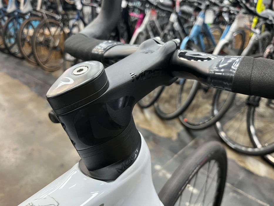Pinarello Dogma F Disc Shimano Ultegra Di2 12 Speed
