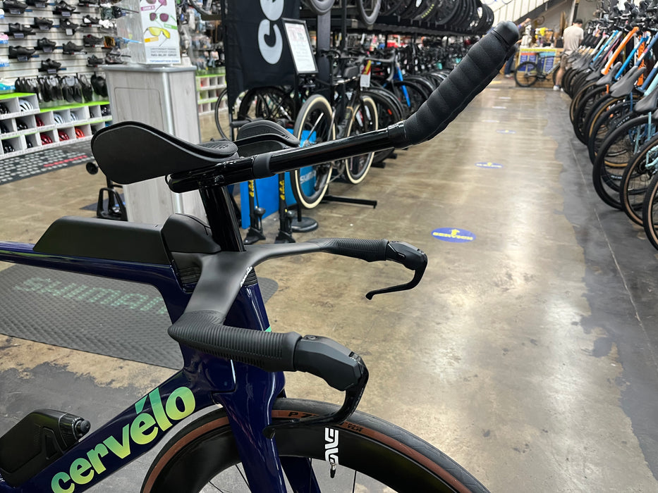Cervelo P5 Shimano Dura Ace Di2 12 Speed w/Enve Foundation 65 Wheels