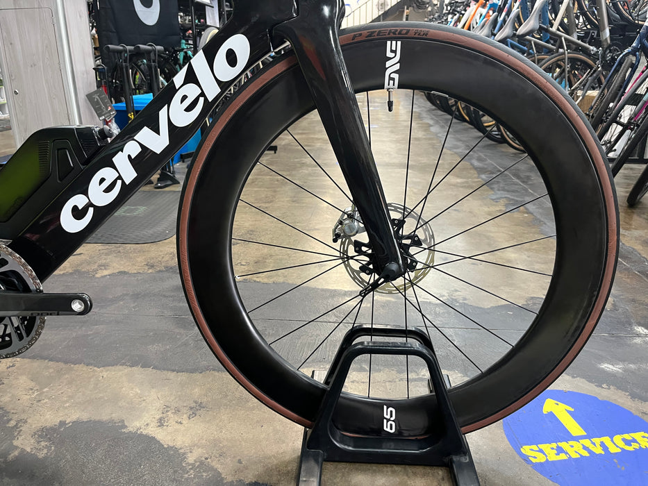 Cervelo P5 SRAM Red eTap AXS w/ Enve Foundation 65 Wheels